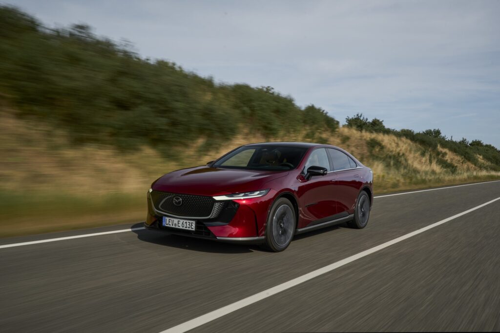 Mazda6e apresentado no ENVE 2026