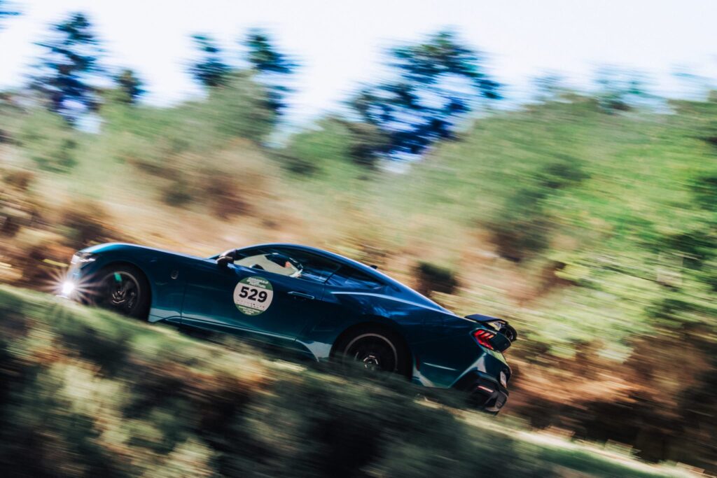 Ford Mustang Dark Horse em ação no Caramulo