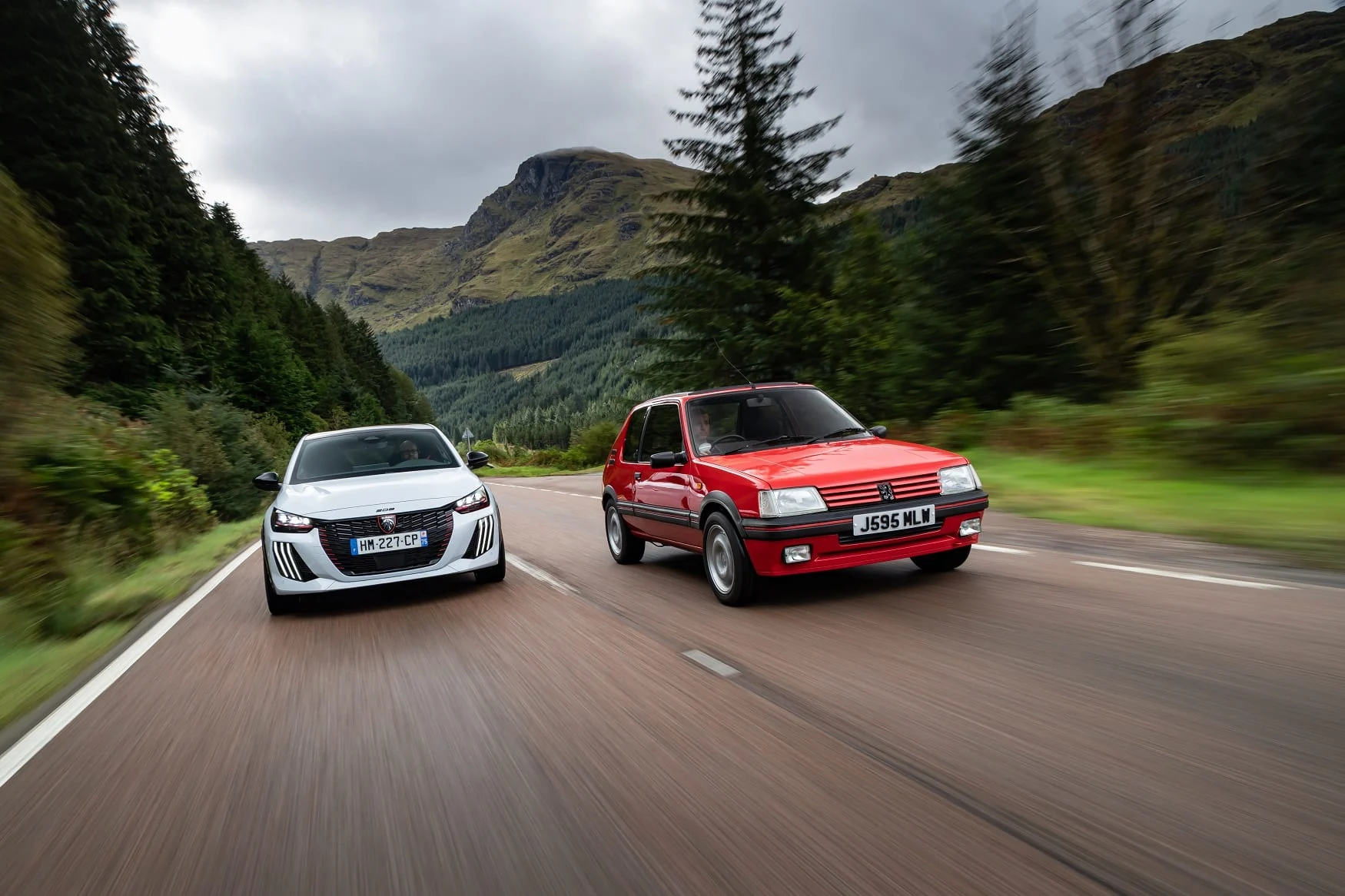Peugeot E-208 GTi — fotografia 1