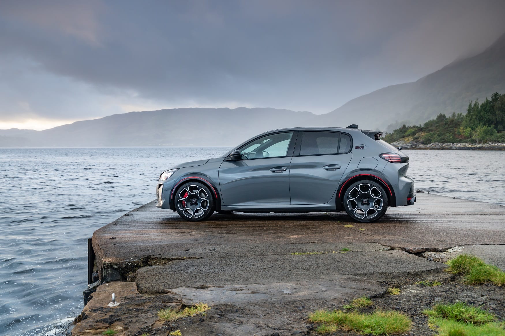 Peugeot E-208 GTi — fotografia 2