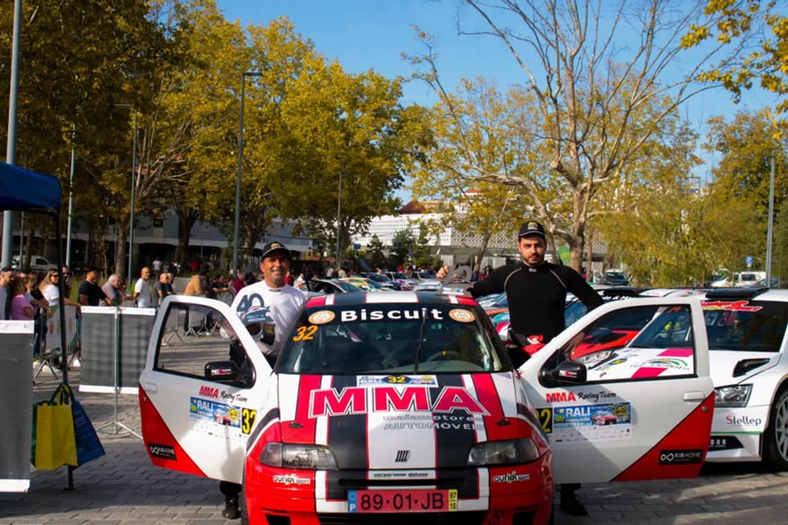 Afonso Gonçalves e Miguel Rodrigues com o Fiat Punto da Team MMA